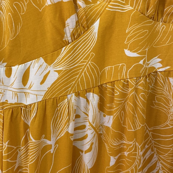Lulu’s Savanna Golden Yellow Floral Print Maxi Dress - Picture 6 of 9